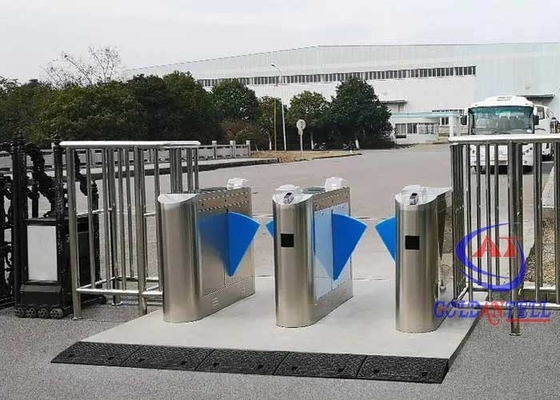 Zewnętrzna bariera 60cm Flap Barrier Turnstile Fingerprint 2 Paths Access Control Entrance Solution