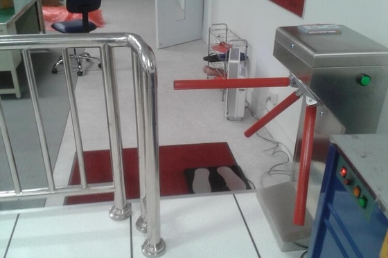 IP62 IC ID Card Access Three Arms Access Control Kołowrotki Dwukierunkowe 110 V / 220 V